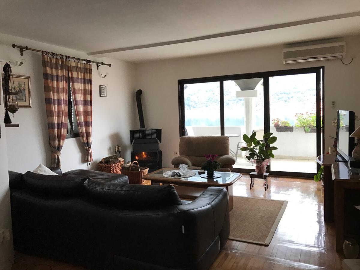 Apartment Jovana Kotor Ngoại thất bức ảnh